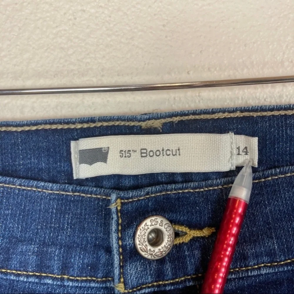 Levi’s 515 Bootcut Dark Wash High‎ Rise Stretch Jeans Women’s Sz 14